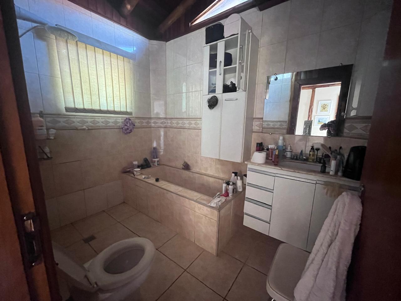 inbound8928405827408255151